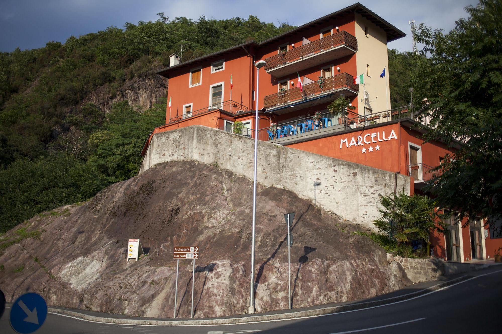 Albergo Marcella Boario Terme 외부 사진