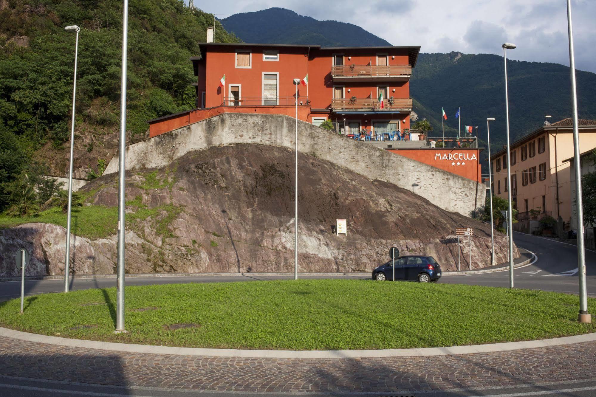 Albergo Marcella Boario Terme 외부 사진